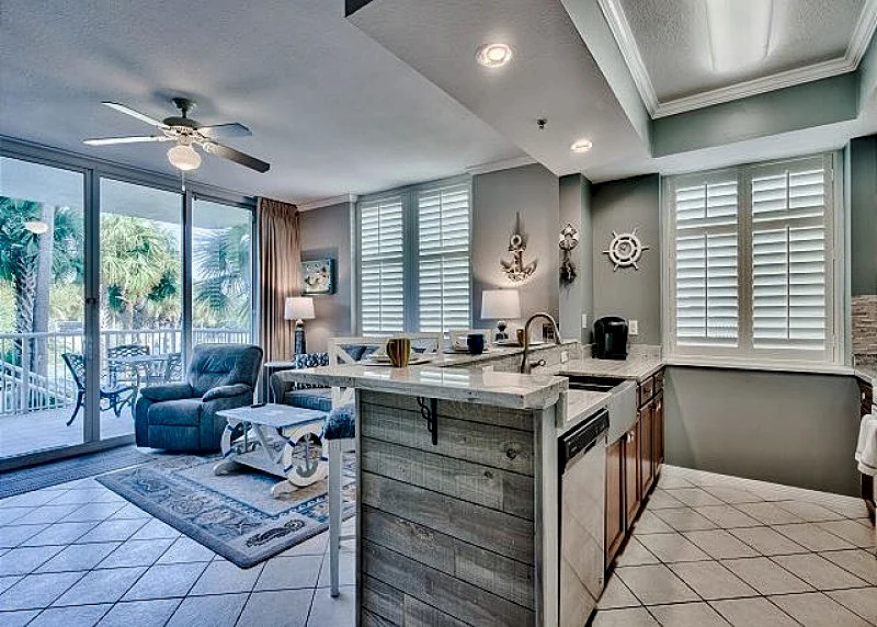 Sandpiper L01 Updated in 2020 2 BR 2 Bath Sandpiper Ground Floor Condo