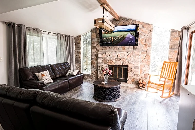 Luxe & Lovely Cabin in Delaware Water Gap