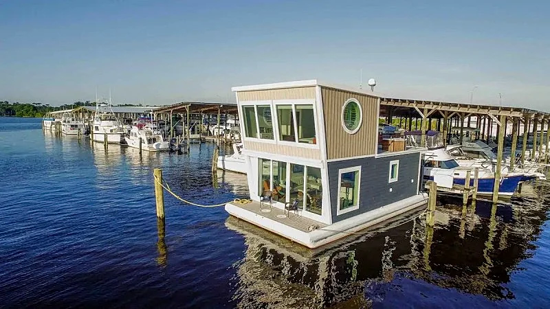 LUXURY ONE OF A KIND GETAWAY - HOME A WAVE