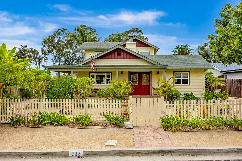 SoCal paradise with backyard garden, patio & ocean-view balcony