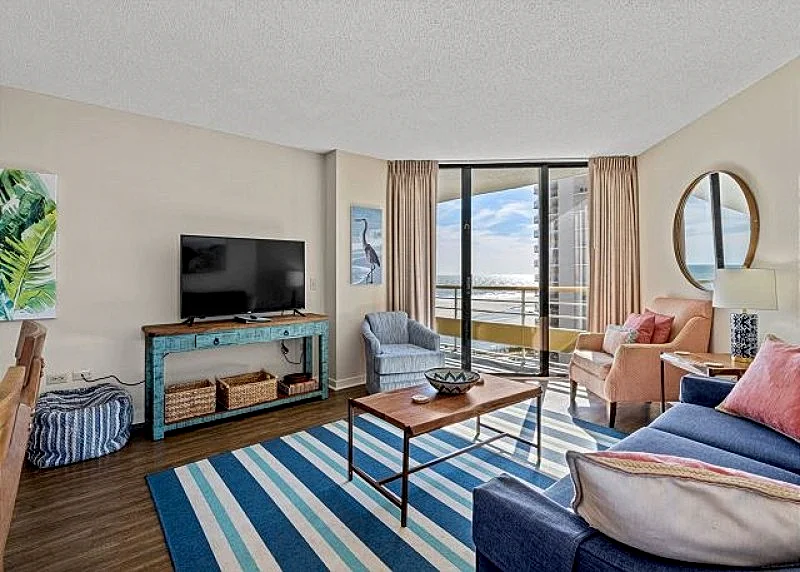 Oceanfront condo in private community + FREE DAILY ACTIVITIES!