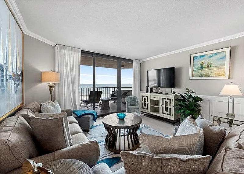 Great Ocean View and recently updated + FREE DAILY ACTIVITIES!