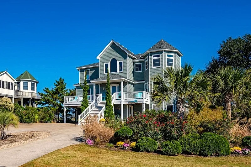 Sea Forever--Oceanside 8-10 BR; Pool, Hot Tub, Elevator, Gardens!