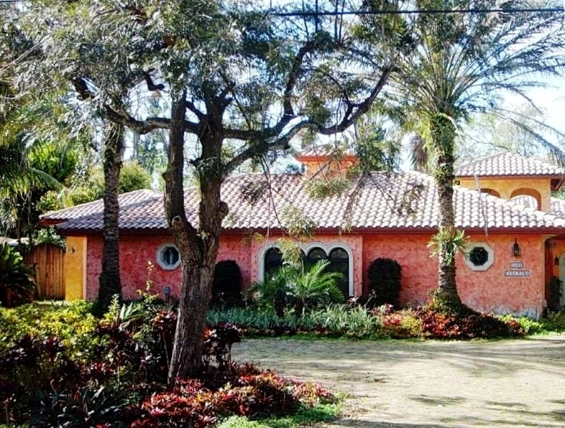 Charming Guest House in Plantation