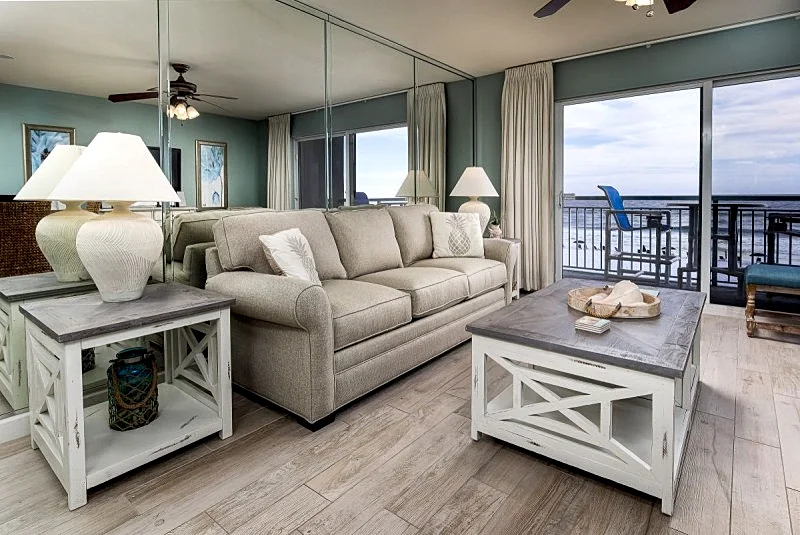 Pelican Isle 309: Beautiful 4th floor, FREE BEACH SERVICE,KEYLESS ENTRY