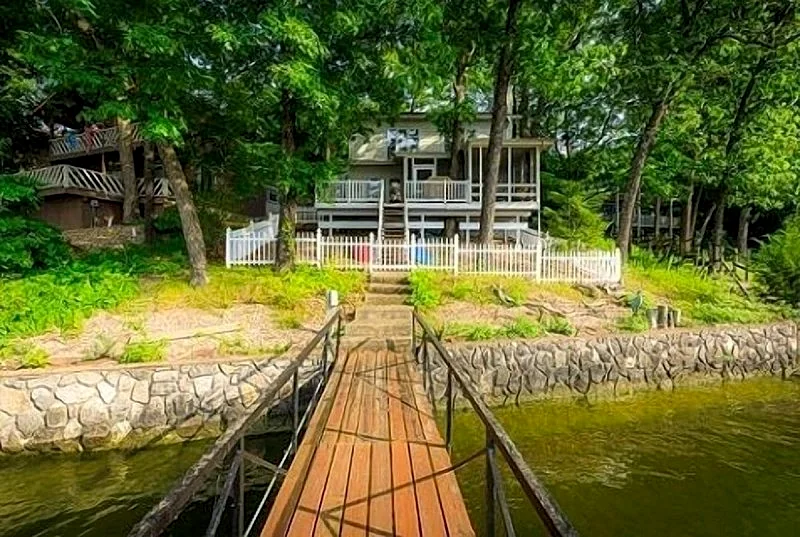 Runabout Drive-All the Comforts of Home in this 3 Bedroom Waterfront Home!