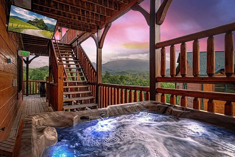 Cherokee Dreams Lodge w/ Sleeps 30 Mtn Views, Theater