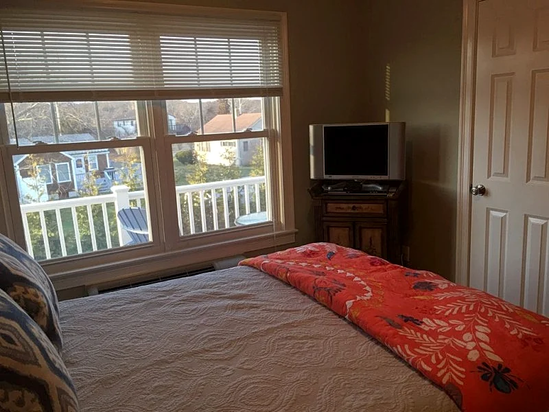 Now Booking Spring/Summer 2020. Beach Parking Included! in Westerly, Rhode Island, United States — photo 4