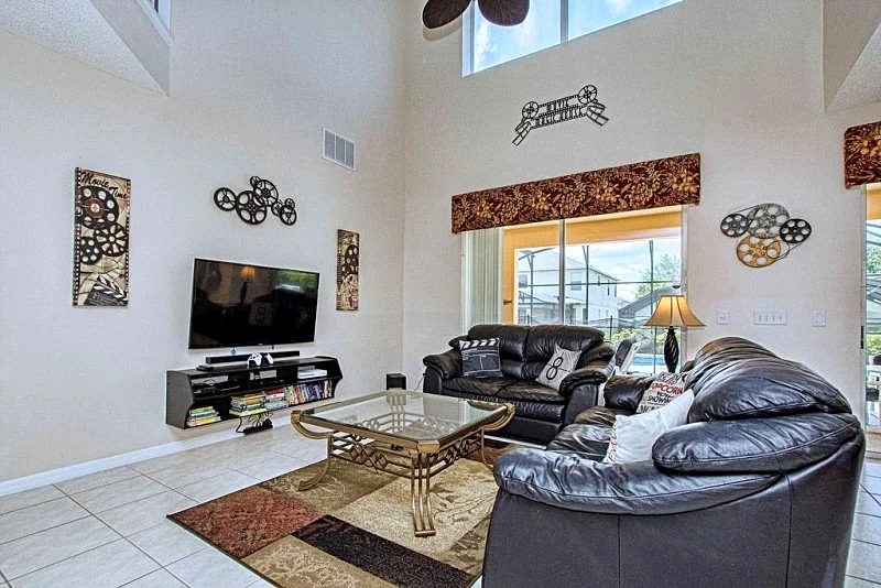 Movie Magic House - Southern Pool/Spa, Gated Community, Themed Kids Rooms!!!