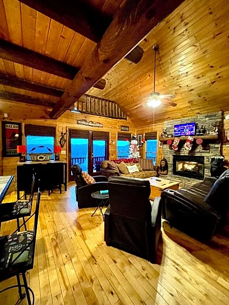 January 50% OFF BESTMtnView-Adult PoolTable-PingPong-Foosball-Playground-Hottub