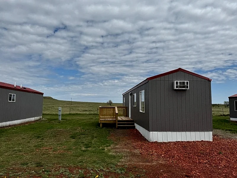 Elkhorn Cabin Summary