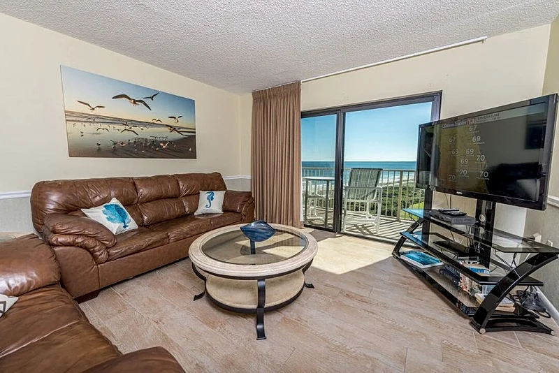 9th Floor - Penthouse - Excellent View of Ocean