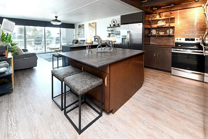 Oceanfront 1 BR Condo with a Shared Pool! Water's Edge 204