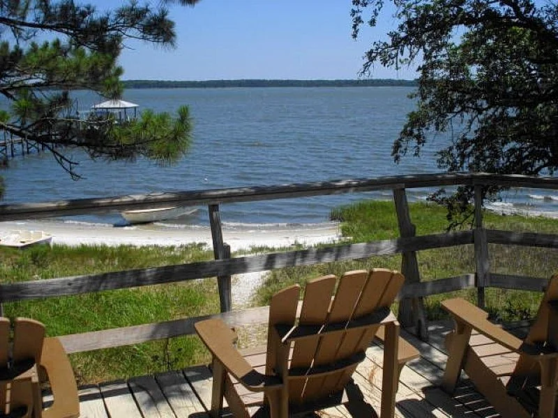 3000 mo Winter Special, Waterfront on Bay, Private White Beach, Awesome Views