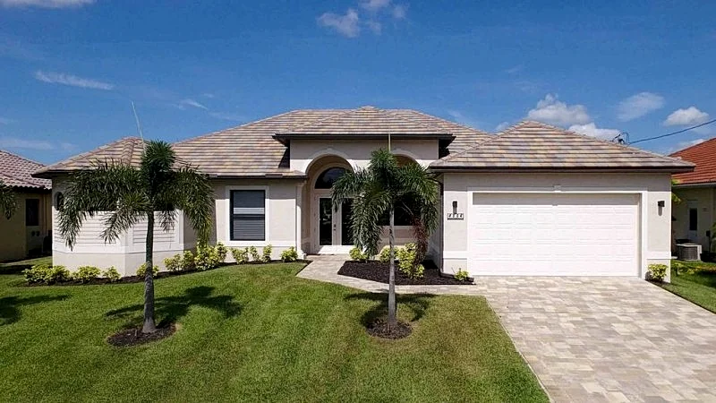 Ideal spot to enjoy the best of Delray. Minutes from the beach and more.