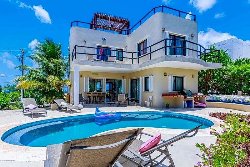 Peaceful Punta Sur 3 bedroom private pool