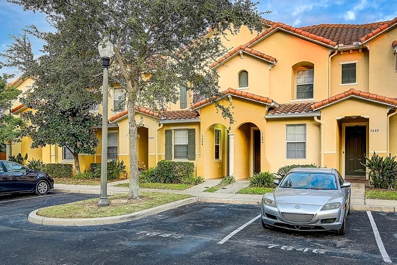 Last Minute Deal! 1.5 mile to Disney! Lily's home in Crestwynd Bay