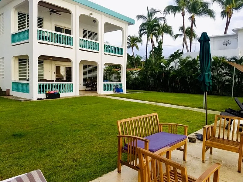 3 OR 6 BR - Beachfront - Right on the Best Swimming Beach