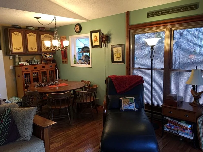 Asheville Area Cabin near Blue Ridge Pkwy Sleeps 7 3BR/2BA