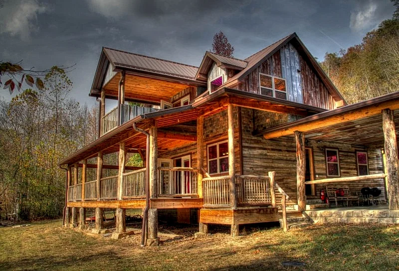 Craftsman Style River House sitting on the French Broad River!