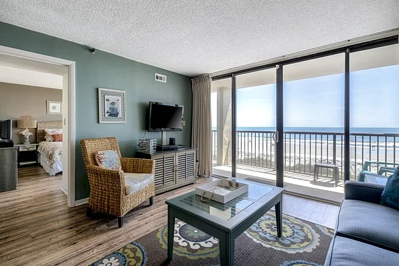 2020 Oceanfront discounts! Rates reduced up to 50%!
