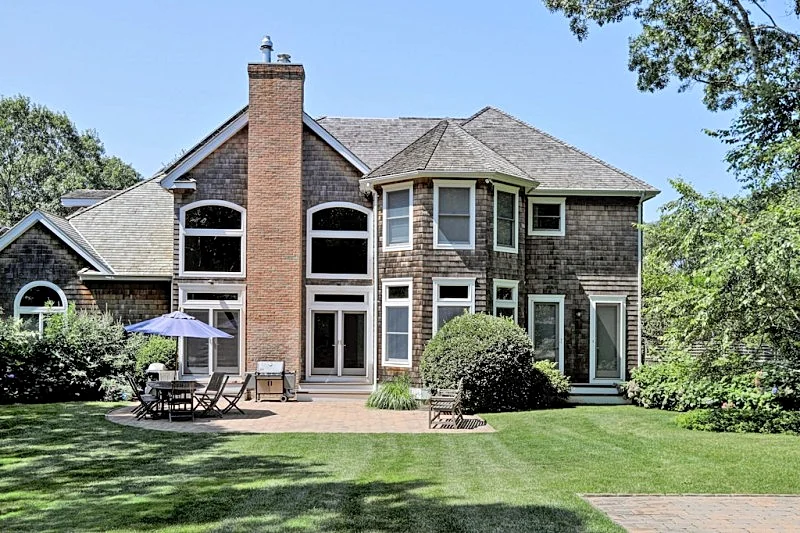 Five Star 5000 sq ft Beautiful & Spacious Home Heated Pool