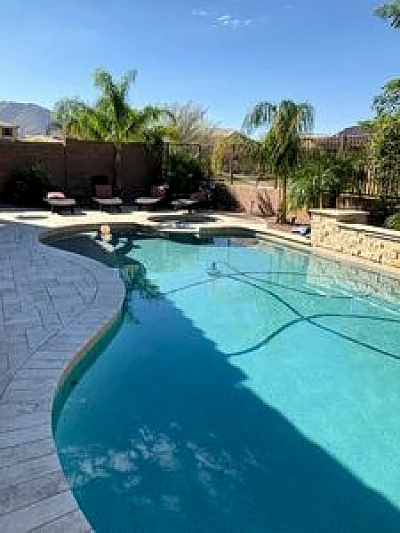 5 Bedroom House With Heated Pool & Hot Tub- Sleeps 11
