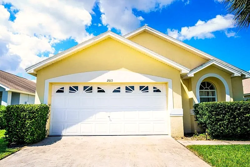 4 bed, 3 bath villa just a few miles from Disney