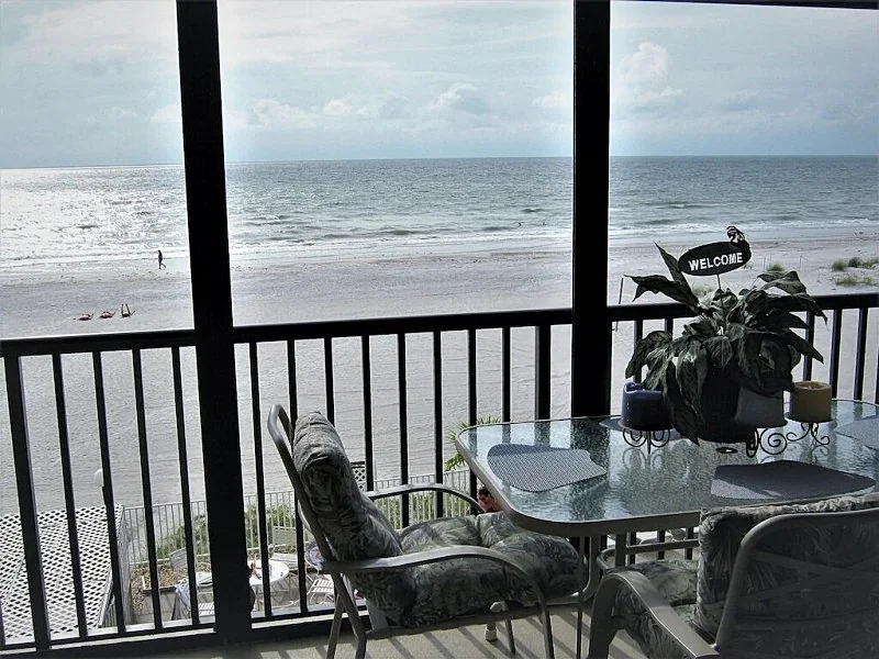 Sand Castle III Luxury Condo, free nights on select dates