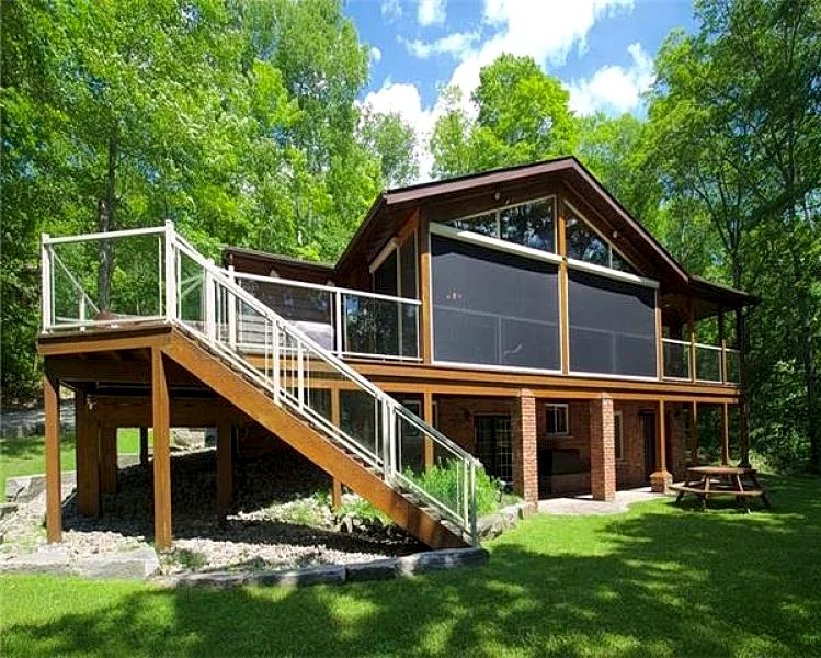 All-Star Retreat Cottage - F388