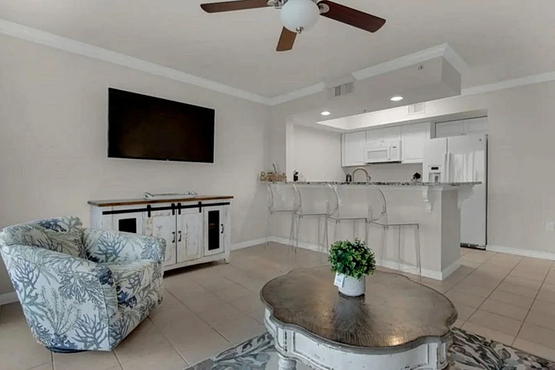 Destin West Pelican 306 in Okaloosa Island, Florida, United States — photo 5