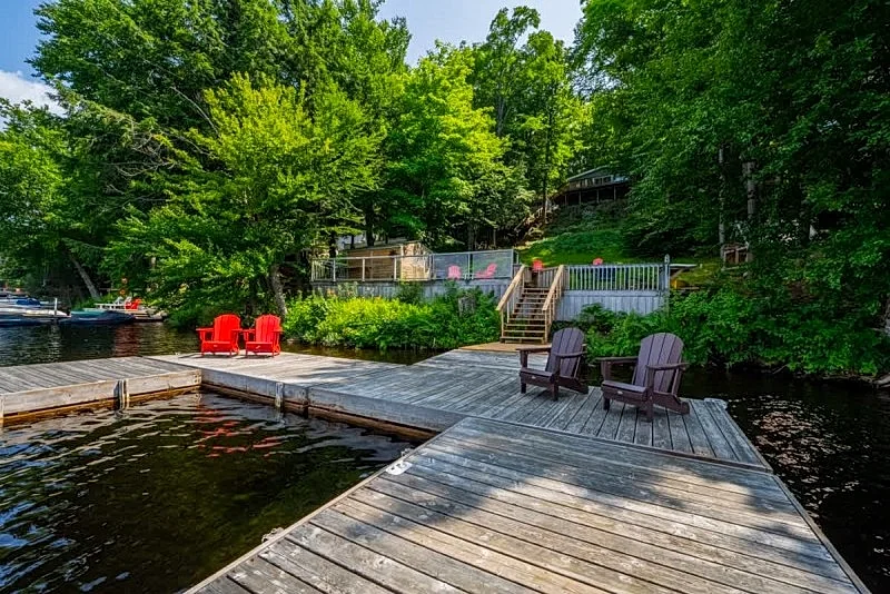 Lake Vernon Cottage #111, 4-BR, 1-BA, Huntsville