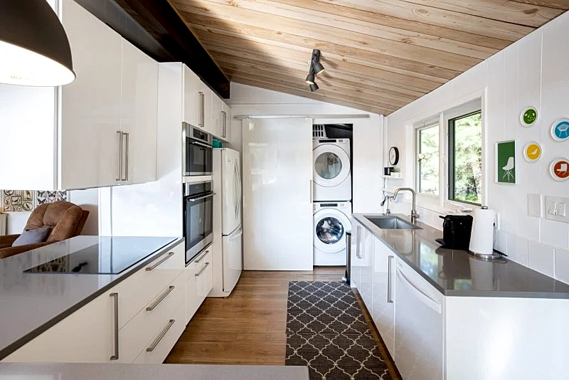 Muskoka Riverfront Cottage #148, family and pet friendly in Bracebridge, Ontario, Canada — photo 5