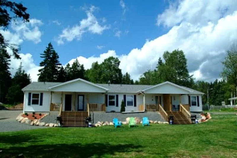 Amazing Oceanfront Property Resort Cabot Trail