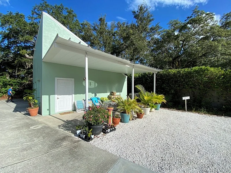 Near Beaches, Pool, Paradise Awaits, Adult Only “The Blue Room” in Seminole, Florida, United States — photo 2