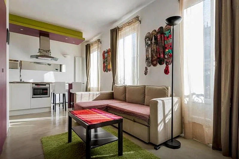 1 Bedroom apartment GRANGE AUX BELLES 5th Floor in Hôpital Saint-Louis, Paris, France — photo 2