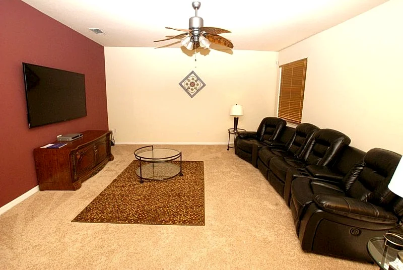 Orlando Charm - With Private Pool On Large Corner Plot in Orlando, Florida, United States — photo 5