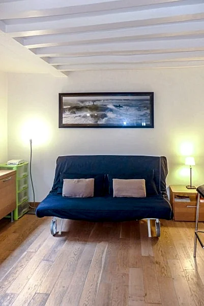 Studio Les Halles GRANDE TRUANDERIE in Rue De La Grande Truanderie, Paris, France — photo 3