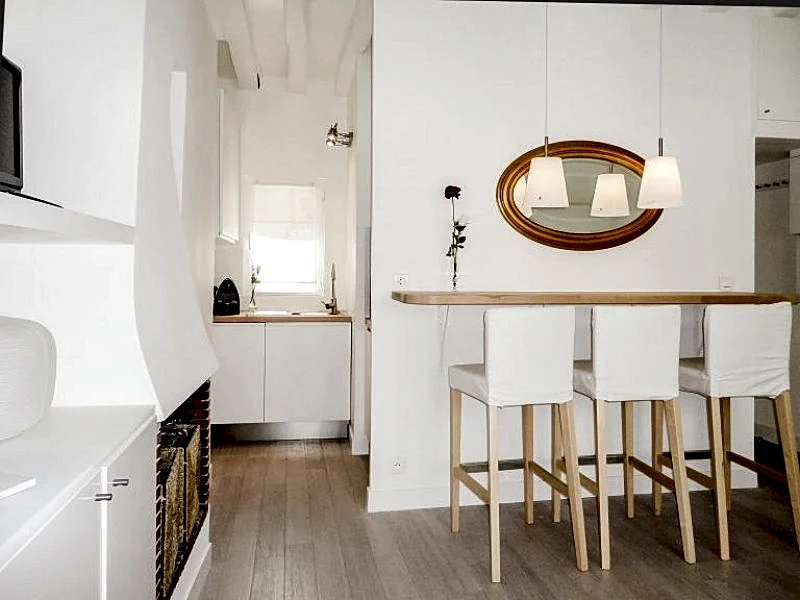 Studio Montorgueil TIQUETONNE in Rue Tiquetonne, Paris, France — photo 4
