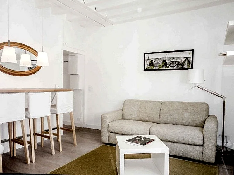 Studio Montorgueil TIQUETONNE in Rue Tiquetonne, Paris, France — photo 5