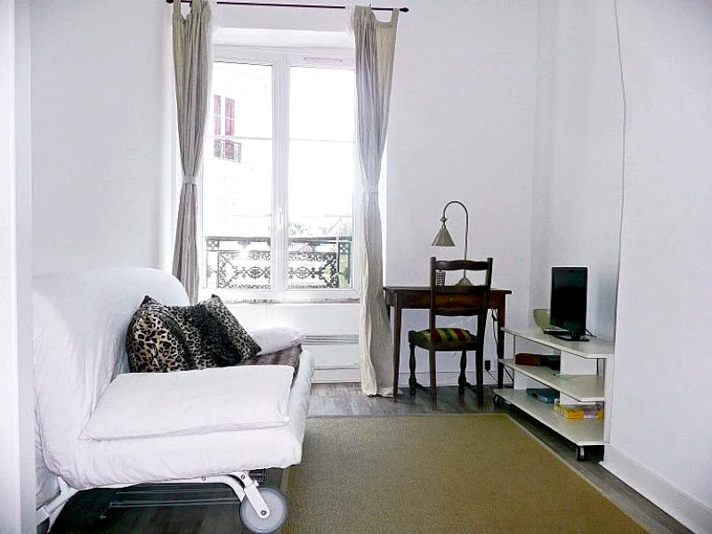 Studio Bastille ROQUETTE in Rue De La Roquette, Paris, France — photo 3