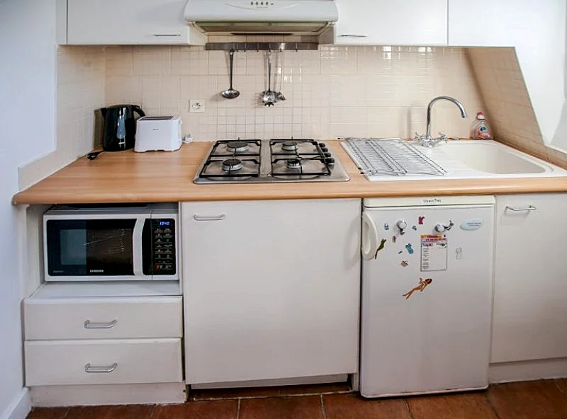 TURBIGO lovely 1 bedroom under the roofs steps from Beaubourg in Rue De Turbigo, Paris, France — photo 4