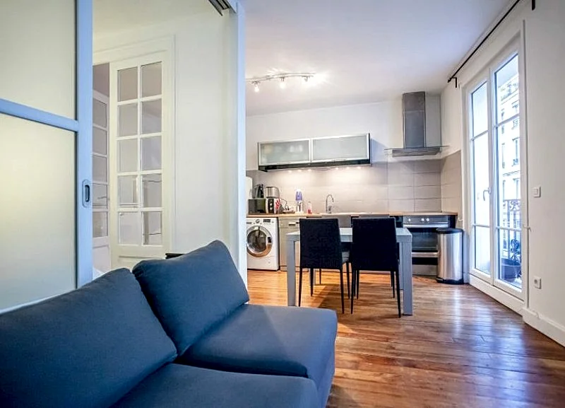 1 Bedroom Le Marais NOTRE DAME DE NAZARETH in Rue Notre Dame De Nazareth, Paris, France — photo 3