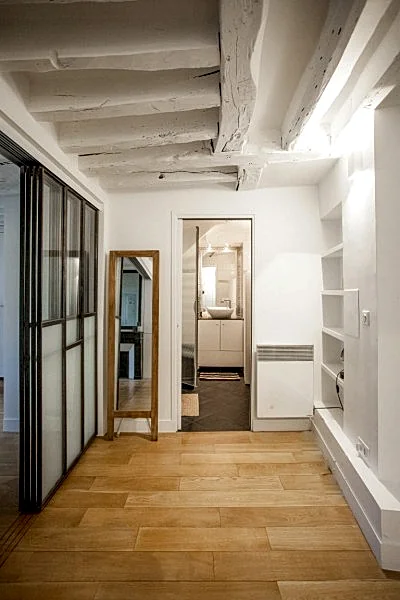 Loft Marais Area FILLES DU CALVAIRE in Rue Des Filles Du Calvaire, Paris, France — photo 3