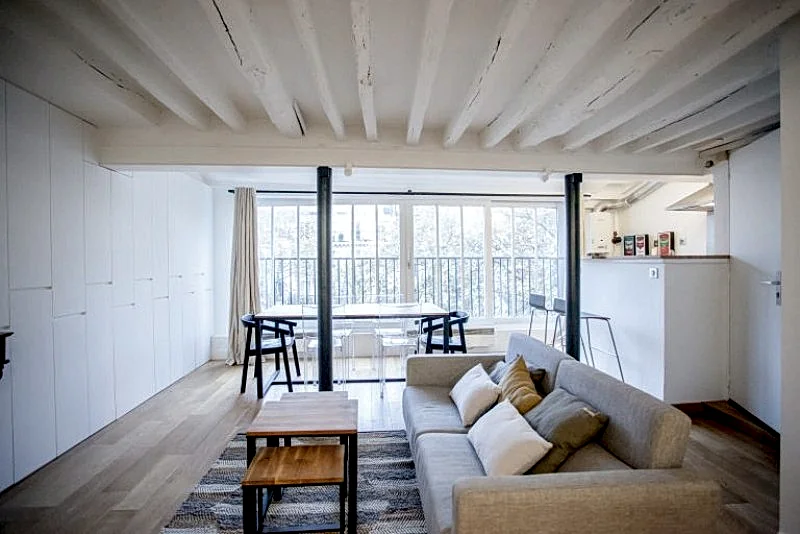 Loft Marais Area FILLES DU CALVAIRE in Rue Des Filles Du Calvaire, Paris, France — photo 1