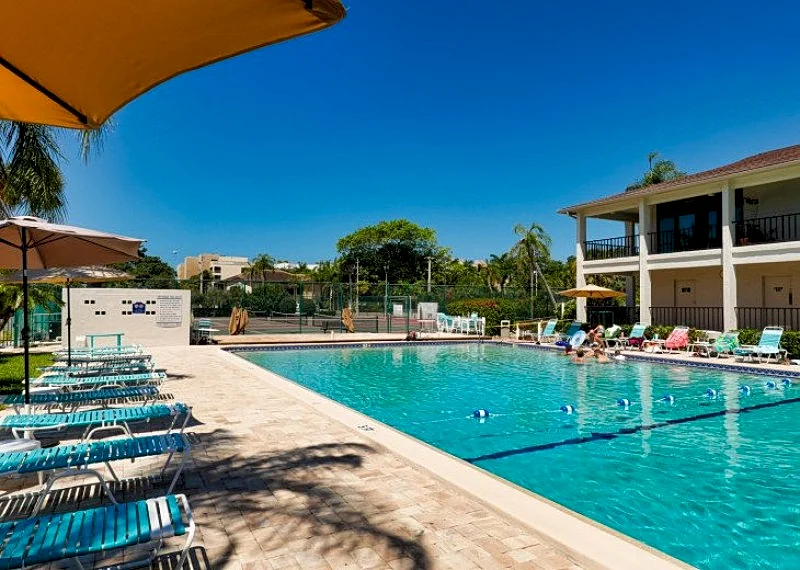 Siesta Key The Anchorage #207 amenities galore