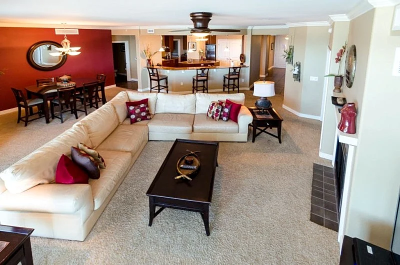 Ocean Vistas 405 3 Bedroom Luxury on Daytona Beach Locally Managed! in Daytona Beach, Florida, United States — photo 2