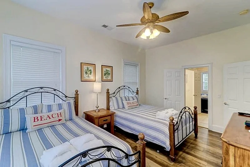 Southern Charm in Folly Beach, South Carolina, United States — photo 4