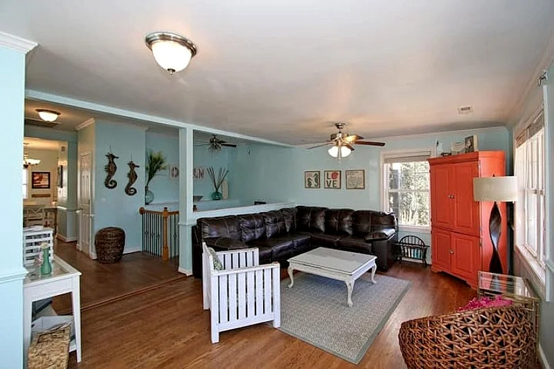 Sandy Cheeks- Pet Friendly Folly Beach - Rooftop Deck, Close to Beach
