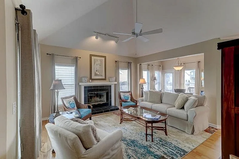 Charming Beach Cottage with Lagoon views in Wild Dunes - Close to Beach & Pool